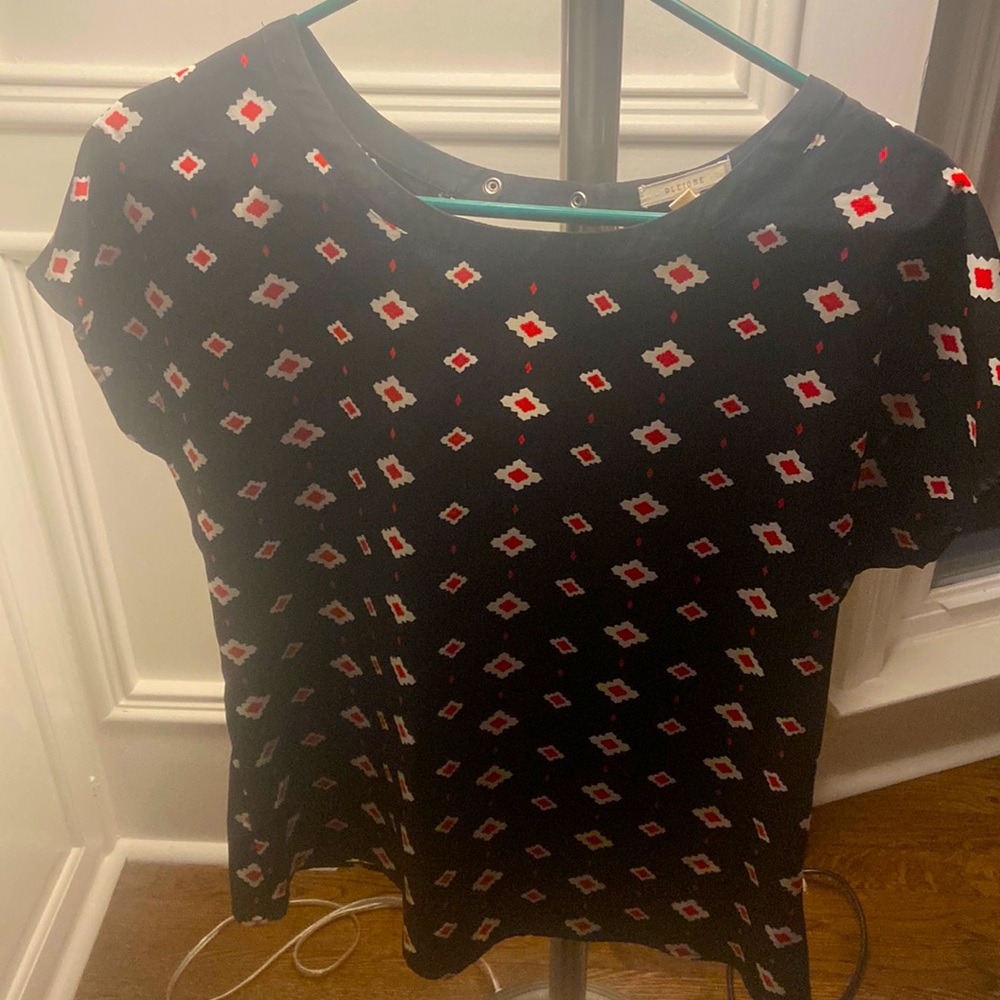 Pleione top size small
